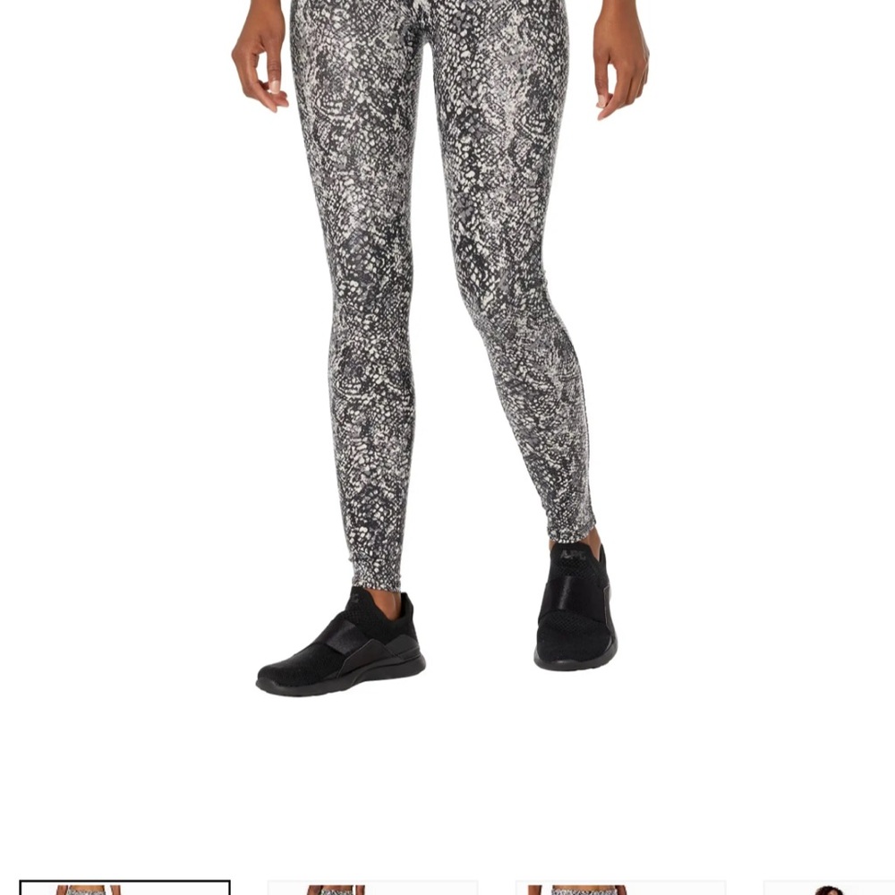 Spanx snake faux leather leggings medium nwt